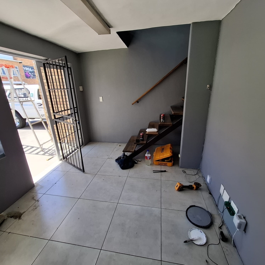 To Let commercial Property for Rent in Stikland Western Cape